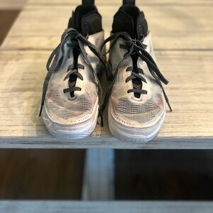 Air Jordan 37 size 8.5 men.